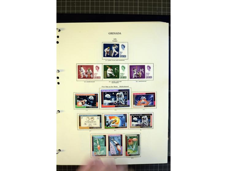 1876/1980, mounted and unmounted mint collection with better stamps like SG #153-163d, also some booklets, from 1971 on unmou