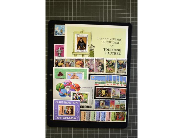 1876/1980, mounted and unmounted mint collection with better stamps like SG #153-163d, also some booklets, from 1971 on unmou