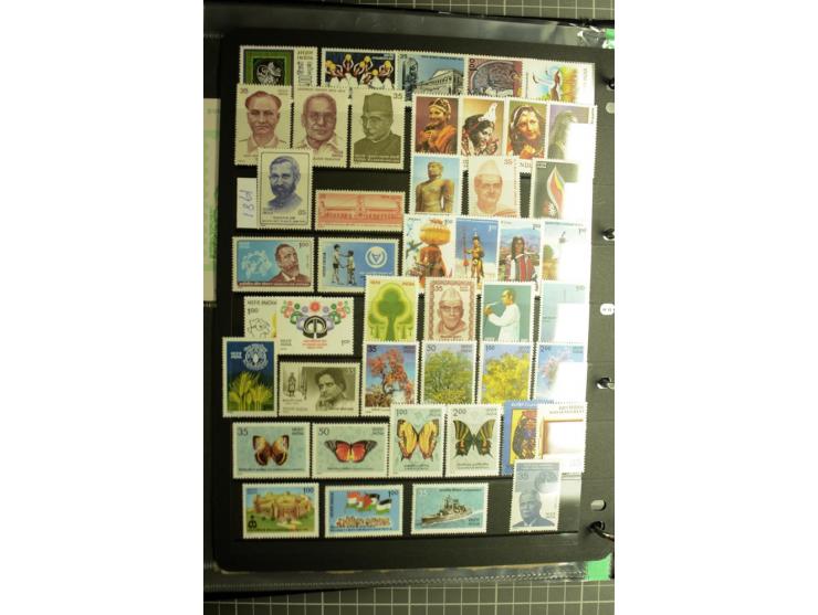 1885/2006, used and mint collection with better stamps like SG 305-08, 309-24, from 1972 on unmounted mint, in addition some 