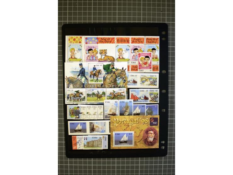 1937/2008, mounted and unmounted mint collection with better stamps like SG 102-104, from 1971 on unmounted mint, with many b