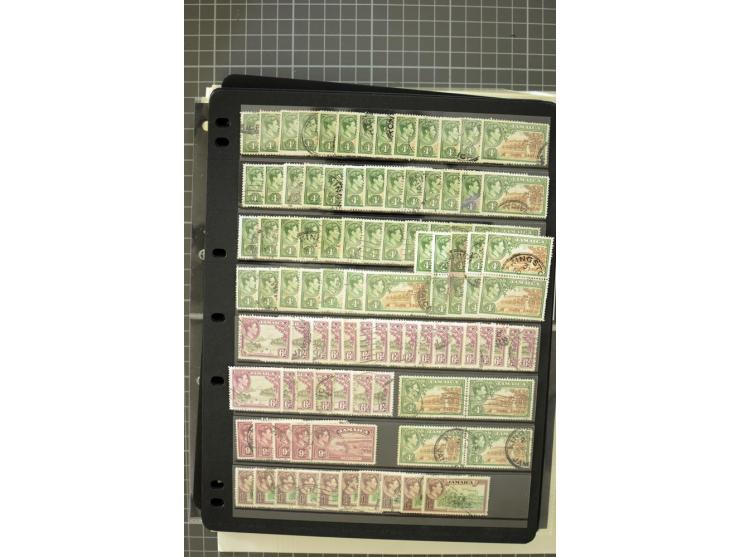 1897/2007, mainly mounted and unmounted mint collection with better stamps like SG #121-133a, from 1971 on unmounted mint, go