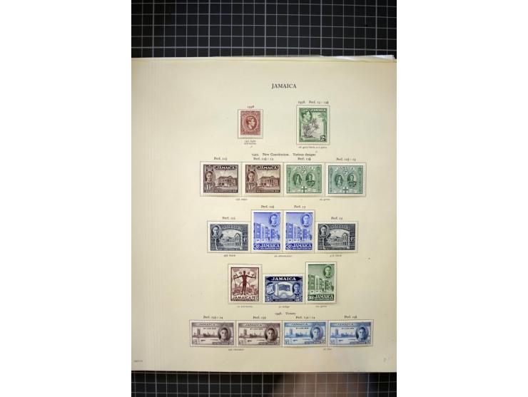 1897/2007, mainly mounted and unmounted mint collection with better stamps like SG #121-133a, from 1971 on unmounted mint, go