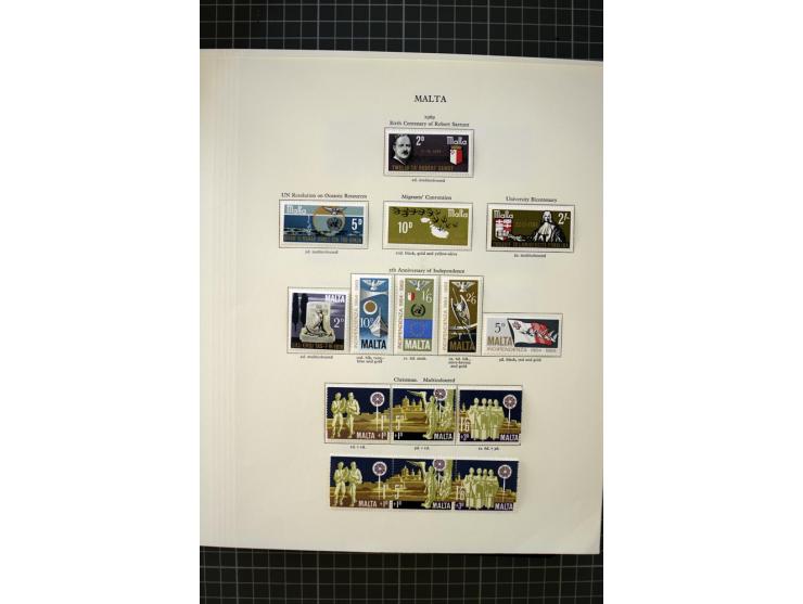 1937/2007, mounted and unmounted mint collection with better stamps including SG 230a, from 1971 on unmounted mint, good cond