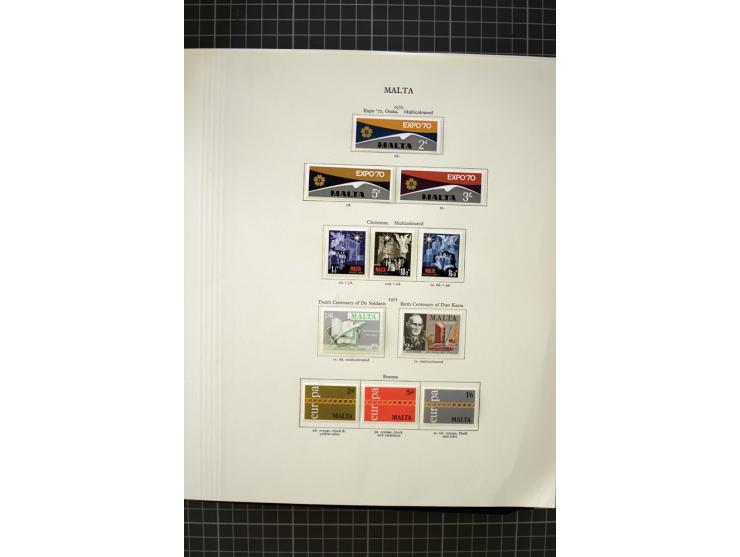 1937/2007, mounted and unmounted mint collection with better stamps including SG 230a, from 1971 on unmounted mint, good cond