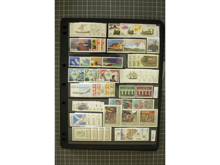 1937/2007, mounted and unmounted mint collection with better stamps including SG 230a, from 1971 on unmounted mint, good cond