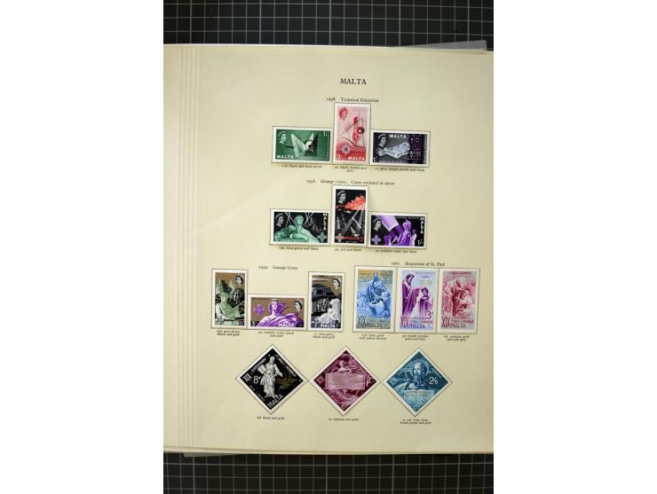 1937/2007, mounted and unmounted mint collection with better stamps including SG 230a, from 1971 on unmounted mint, good cond