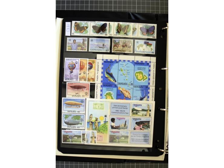 1938/2005, New Hebrides and Vanuatu, mounted and unmounted mint collection with better stamps like SG #52-63 and D6-10, from 