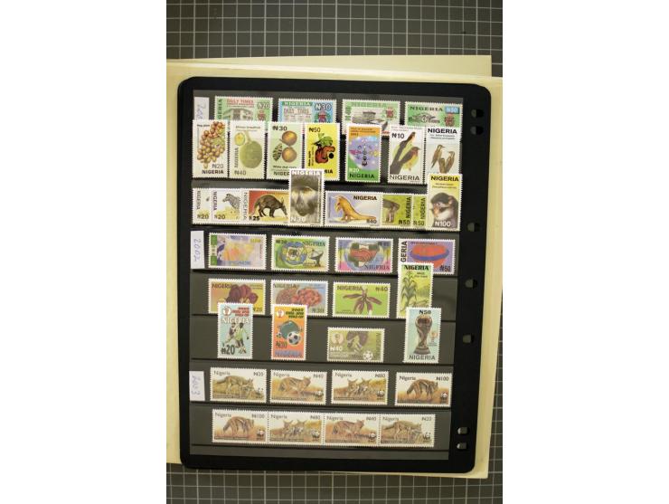 1914/2006, used and mint collection with better stamps like SG# 49-59, in addition some Southern Cameroons, good condition