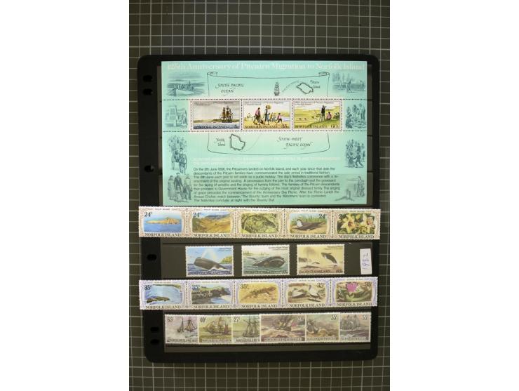 1947/2007, mounted and unmounted mint collection with some better items, from 1972 on unmounted mint, good condition