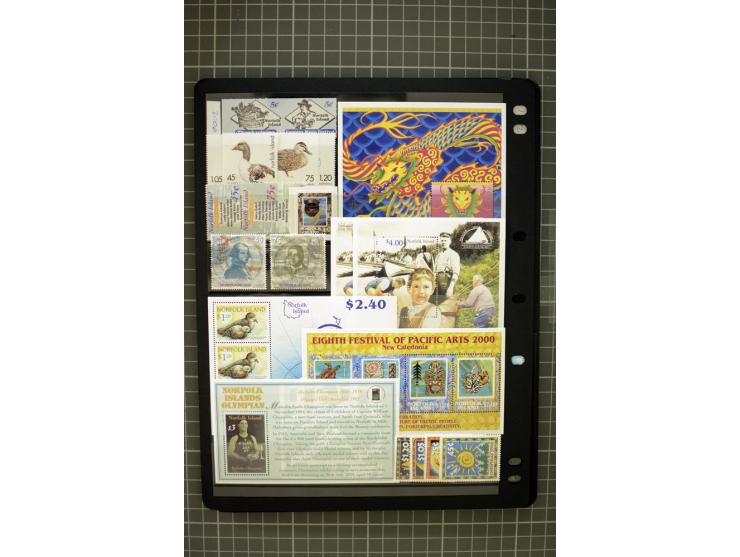 1947/2007, mounted and unmounted mint collection with some better items, from 1972 on unmounted mint, good condition