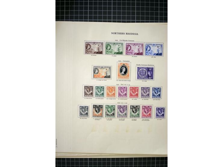 1925/97, mounted and unmounted mint collection with better stamps like SG #25-45, from 1970 on unmounted mint, good condition