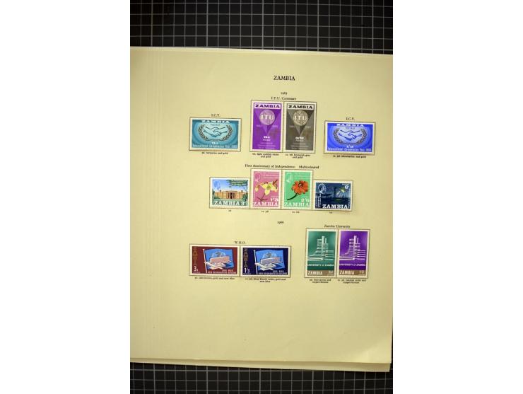 1925/97, mounted and unmounted mint collection with better stamps like SG #25-45, from 1970 on unmounted mint, good condition