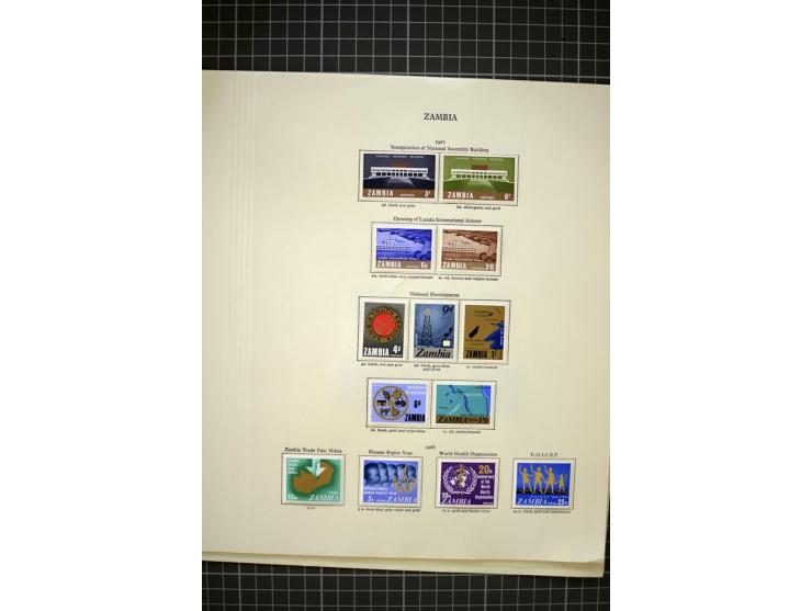1925/97, mounted and unmounted mint collection with better stamps like SG #25-45, from 1970 on unmounted mint, good condition