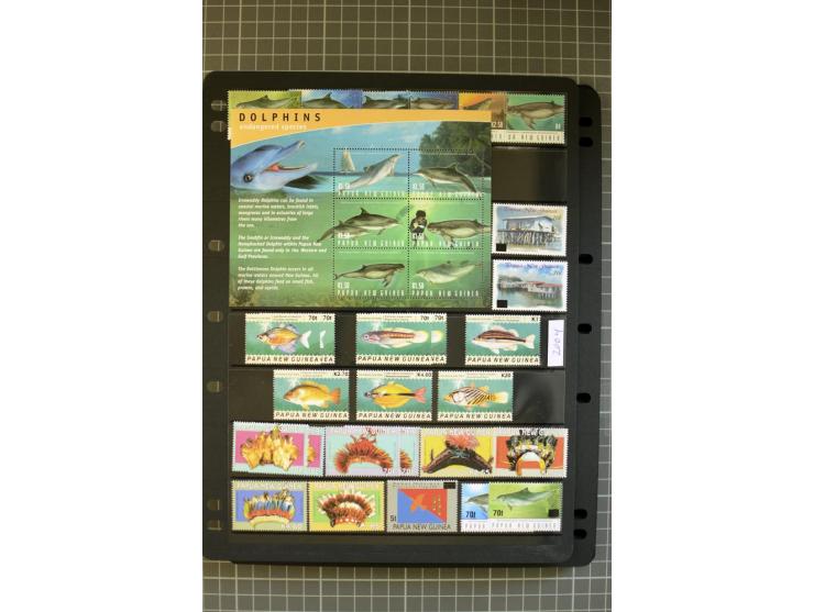 1937/2007, Papua, New Guinea and Papua New Guinea, mounted and unmounted mint collection with better stamps, from 1971 on unm