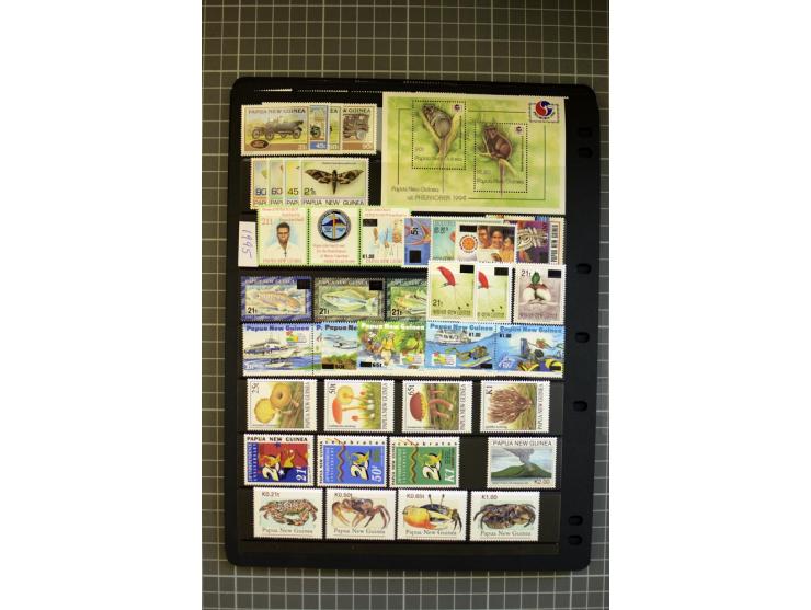 1937/2007, Papua, New Guinea and Papua New Guinea, mounted and unmounted mint collection with better stamps, from 1971 on unm