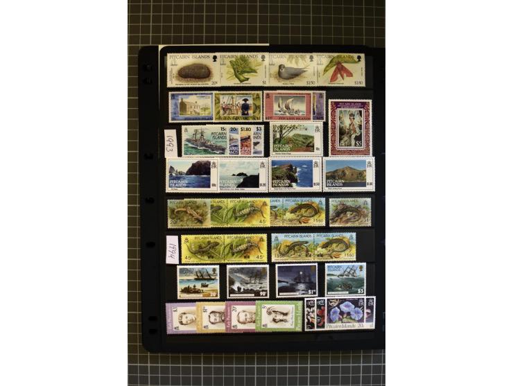1940/2007, mounted and unmounted mint collection with some better items, from 1972 on unmounted mint, good condition