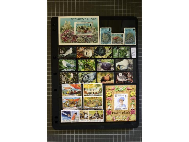 1940/2007, mounted and unmounted mint collection with some better items, from 1972 on unmounted mint, good condition