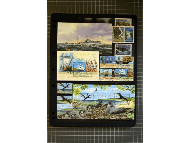 1940/2007, mounted and unmounted mint collection with some better items, from 1972 on unmounted mint, good condition