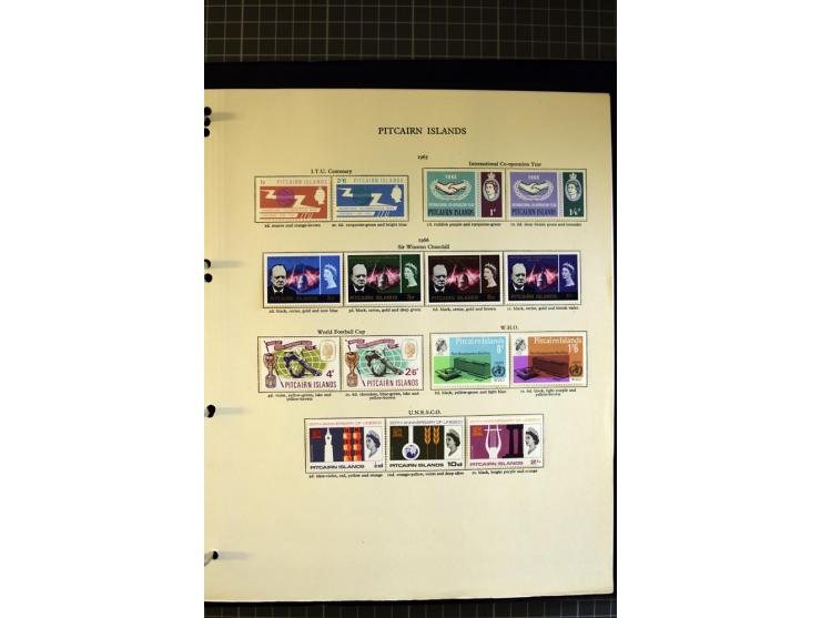 1940/2007, mounted and unmounted mint collection with some better items, from 1972 on unmounted mint, good condition