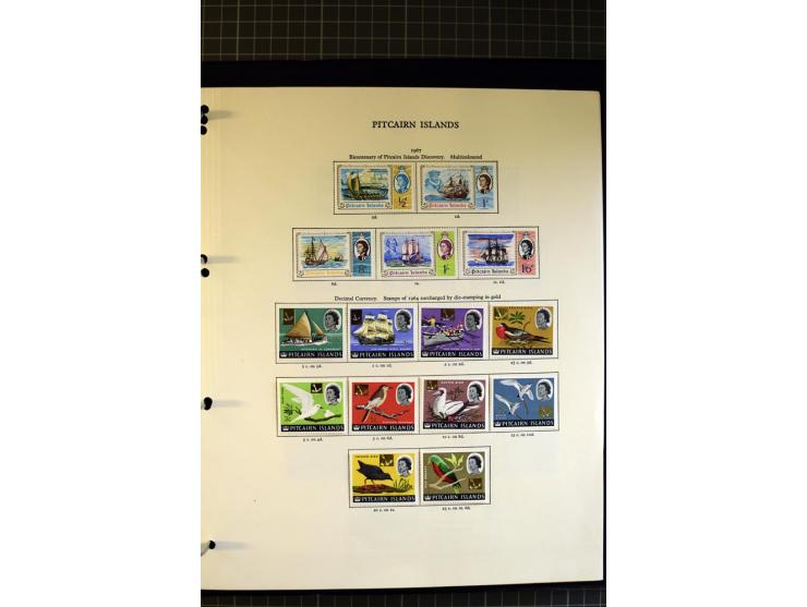 1940/2007, mounted and unmounted mint collection with some better items, from 1972 on unmounted mint, good condition