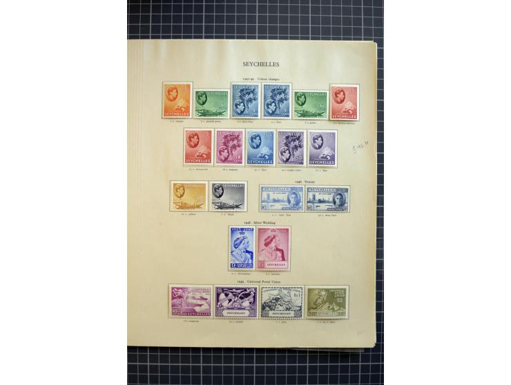 1935/92, mounted and unmounted mint collection with better stamps like SG# 135-49, from 1970 on unmounted mint, good conditio