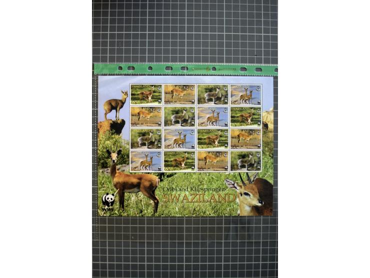 1937/2006, mounted and unmounted mint collection with better stamps like SG #28-38 and 65-77 including 75b, from 1971 on unmo