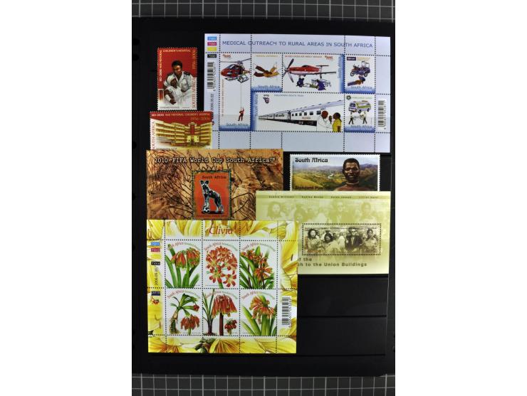 1871/2007, mainly mounted and unmounted mint collection with better stamps like SG #44d also SG #O15, O17b, O18a, O19, also b
