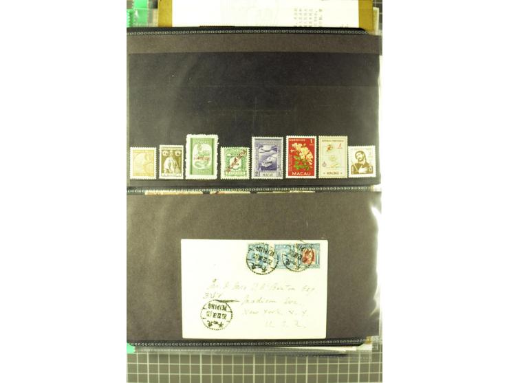 1952/98, mainly mounted and unmounted mint collection with better stamps like Mi.# 1020-24 as strip of five and 1117-1120, al
