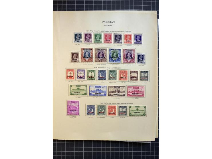 1947/2007, mounted and unmounted mint collection with better stamps like SG 1-19 and official stamps 1-13, from 1971 unmounte