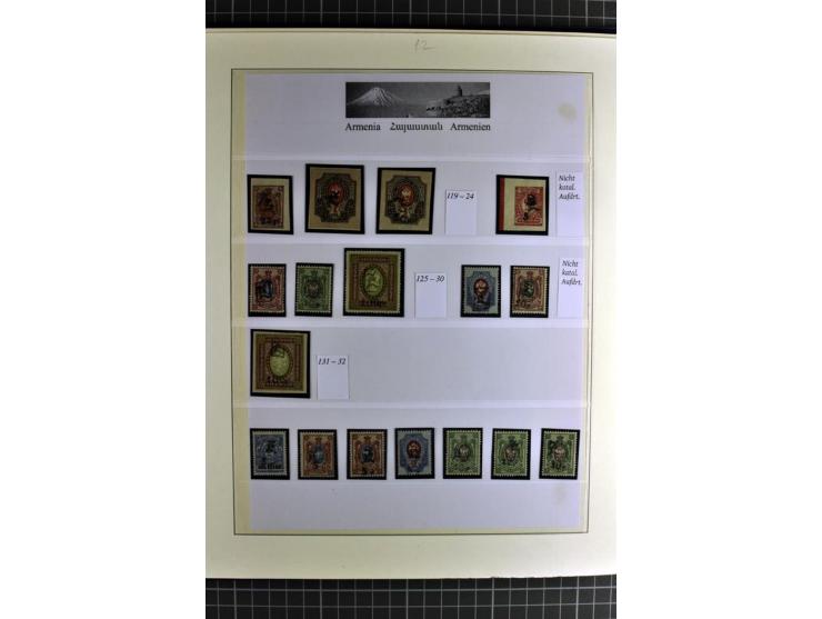 1919/23, sehr schöne ungebrauchte/postfrische und gestempelte Sammlung auf selbsgestalteten Blättern auf 34 Seiten, insgesamt