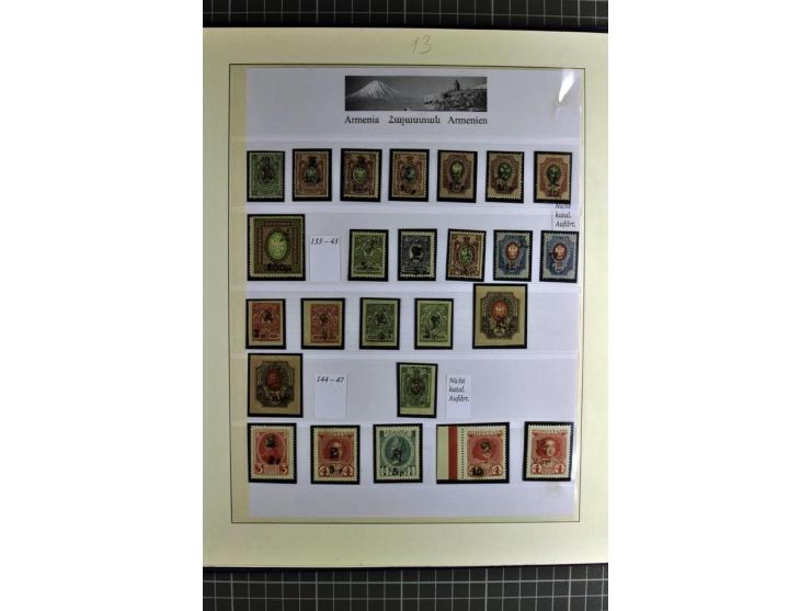 1919/23, sehr schöne ungebrauchte/postfrische und gestempelte Sammlung auf selbsgestalteten Blättern auf 34 Seiten, insgesamt