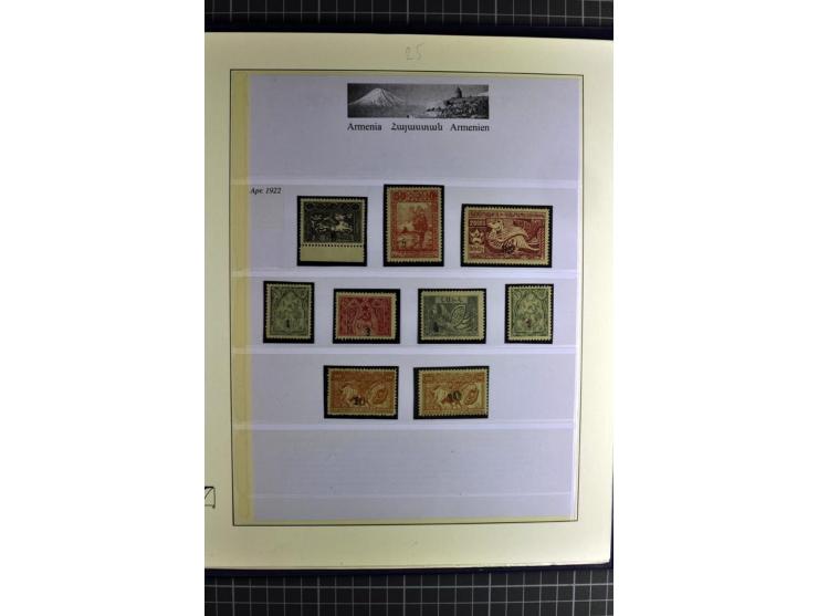 1919/23, sehr schöne ungebrauchte/postfrische und gestempelte Sammlung auf selbsgestalteten Blättern auf 34 Seiten, insgesamt