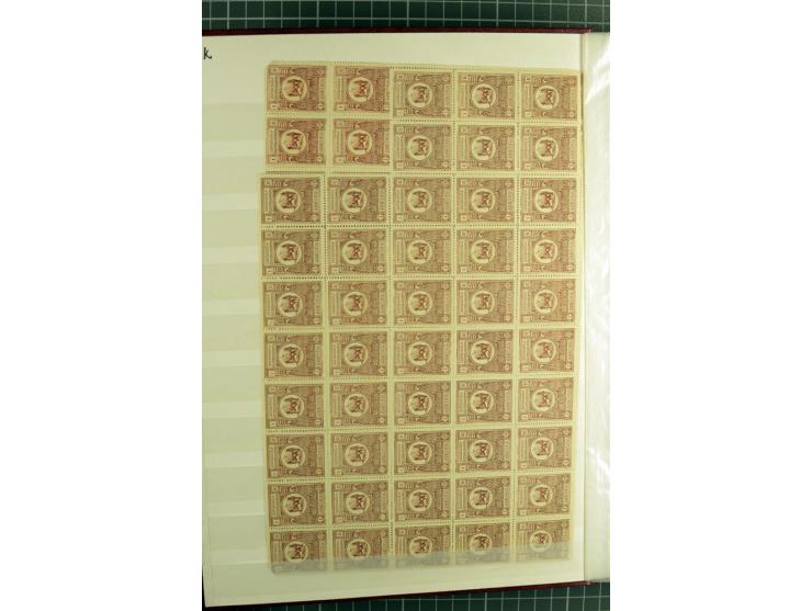 1920, Chassepot Ausgabe, 16seitiges Lagerbuch der Orignalmarken und 48seitiges Lagerbuch mit Nachdrucken, dabei viele in Einh
