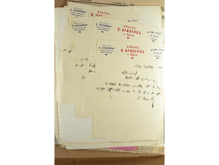 BESONDERHEITEN: 19. Jahrhundert bis 1950 (ca.), dabei Zeitungen, Kirchendokumente, Diaspora Material sowie 5 Post Dokumente m