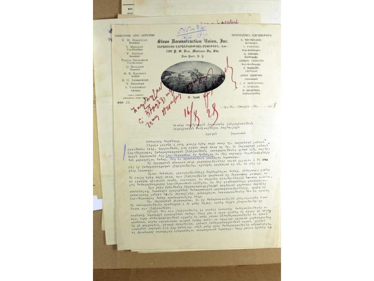 BESONDERHEITEN: 19. Jahrhundert bis 1950 (ca.), dabei Zeitungen, Kirchendokumente, Diaspora Material sowie 5 Post Dokumente m