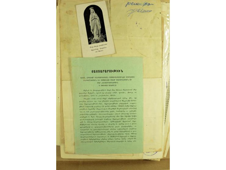 BESONDERHEITEN: 19. Jahrhundert bis 1950 (ca.), dabei Zeitungen, Kirchendokumente, Diaspora Material sowie 5 Post Dokumente m