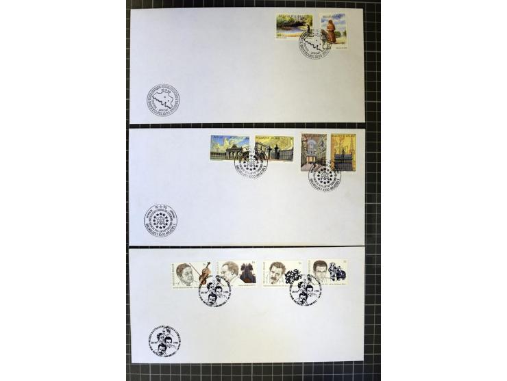 1849/2011, ungebrauchte/postfrische und gestempelte Sammlung mit u.a. Mi.-Nr. 1-3, 34, 145-58, 235-42I und 333-41, ab 1945 au