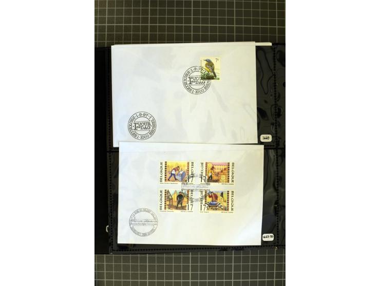 1849/2011, ungebrauchte/postfrische und gestempelte Sammlung mit u.a. Mi.-Nr. 1-3, 34, 145-58, 235-42I und 333-41, ab 1945 au