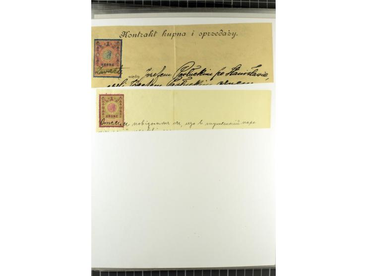 FISKALMARKEN: 80 Albumblatter mit viele hundert Lokalmarken und Dokumente, meist aus 1918-45, dabei viel Material aus Lwow, S