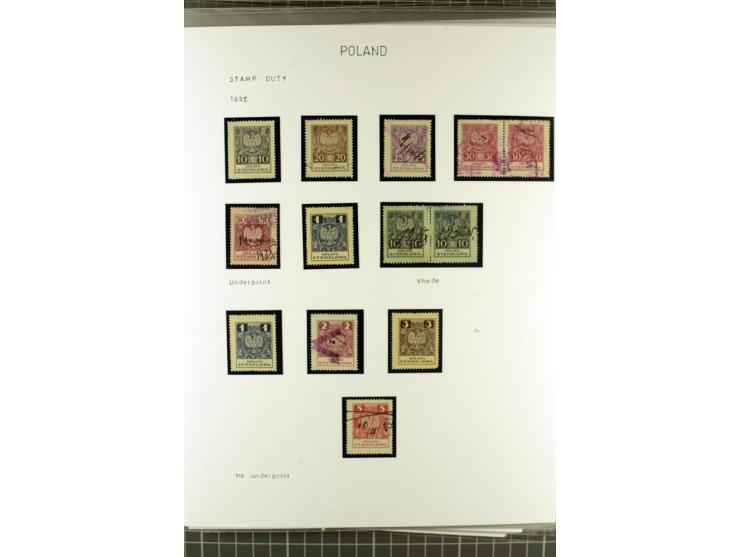 FISKALMARKEN: 80 Albumblatter mit viele hundert Lokalmarken und Dokumente, meist aus 1918-45, dabei viel Material aus Lwow, S