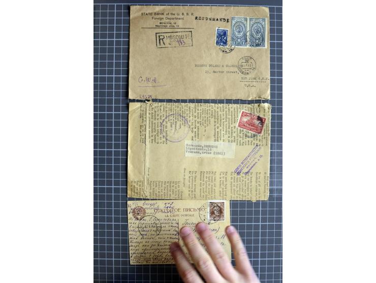 1744/1980 (ca.), umfangreicher Posten mit hunderten meist alten Briefen, Karten und Ganzsachen, dabei Reco, Zensur, Luftpost,