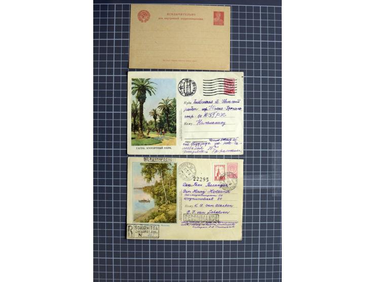 1744/1980 (ca.), umfangreicher Posten mit hunderten meist alten Briefen, Karten und Ganzsachen, dabei Reco, Zensur, Luftpost,