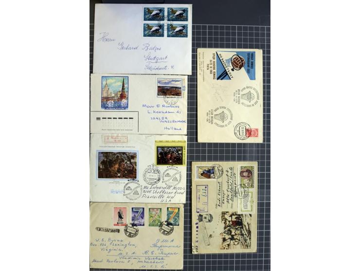 1744/1980 (ca.), umfangreicher Posten mit hunderten meist alten Briefen, Karten und Ganzsachen, dabei Reco, Zensur, Luftpost,