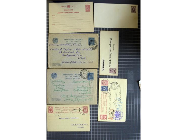 1744/1980 (ca.), umfangreicher Posten mit hunderten meist alten Briefen, Karten und Ganzsachen, dabei Reco, Zensur, Luftpost,