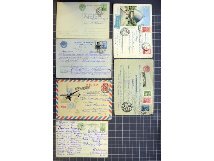 1744/1980 (ca.), umfangreicher Posten mit hunderten meist alten Briefen, Karten und Ganzsachen, dabei Reco, Zensur, Luftpost,