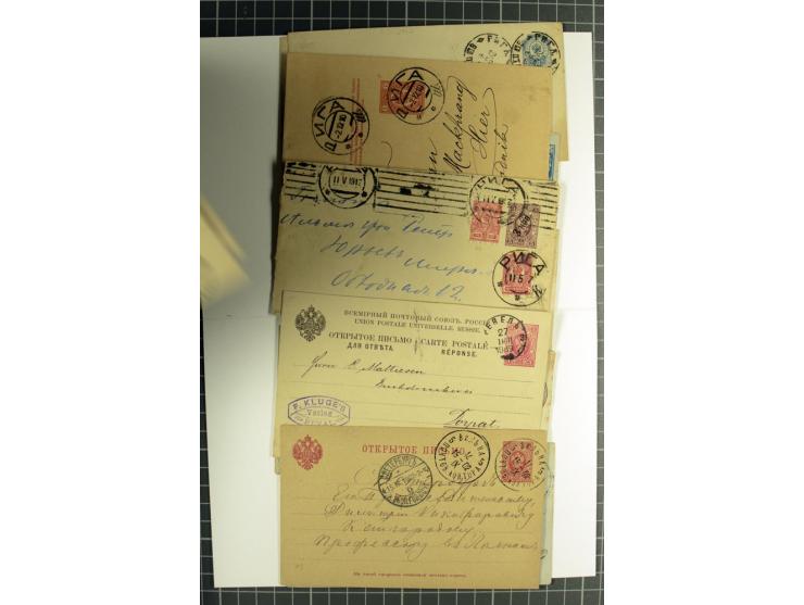 BALTIKUM: 1876/1914, 25 Ganzsachen, dabei Doppelkarten, eingeschriebene Karten, Auslandspost, Nachporto und bessere Stempel, 