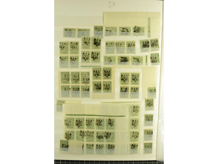 1918, Podilien, umfangreicher Bestand von echten Aufdrucken (dabei einige Nachdrucke u.a. Type 1a), vieles signiert, alles in