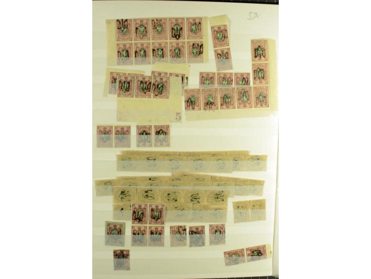 1918, Podilien, umfangreicher Bestand von echten Aufdrucken (dabei einige Nachdrucke u.a. Type 1a), vieles signiert, alles in