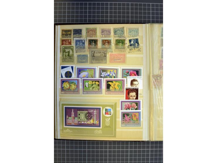 1868/1979, ungebrauchte und gestempelte Sammlung mit u.a. Mi.-Nr. 1 (3), 4 (5), 5 (4), 6(6), 430-37U, 467-70U, 1104I, Bl.18A 