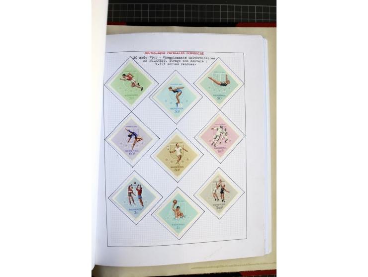 1868/1979, ungebrauchte und gestempelte Sammlung mit u.a. Mi.-Nr. 1 (3), 4 (5), 5 (4), 6(6), 430-37U, 467-70U, 1104I, Bl.18A 